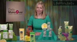 Hot Summer Must-Haves with DailyMakeover.com Hot Summer Must-Haves with DailyMakeover.com