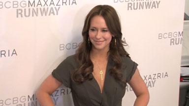 A LifeMinute with Jennifer Love Hewitt