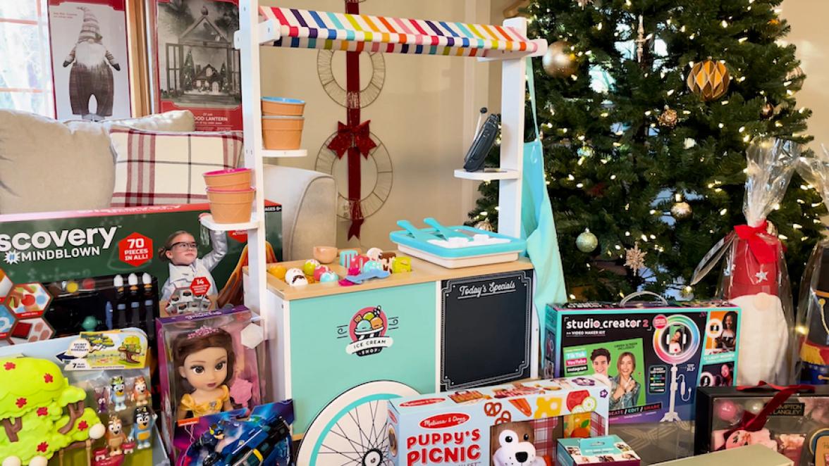 How to Save Big and Shop Conveniently This Holiday Season
