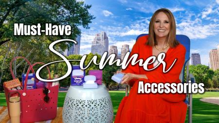 Kleenex Snap & Go Is the Summer Essential Every Bag Needs