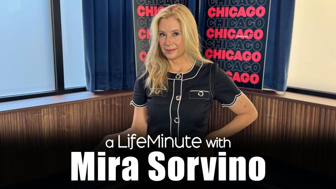 Mira Sorvino Makes Broadway Debut in Chicago