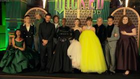 Ariana Grande, Cynthia Erivo, Jonathan Bailey and More Hit the Wicked: For Good NYC Premiere; National Princess Day is Celebrated