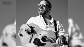 The Mavericks frontman Raul Malo Dies at 60 from complications of colon cancer